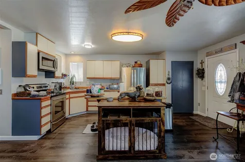 749 Wheeler Hill Road Wenatchee WA 98801