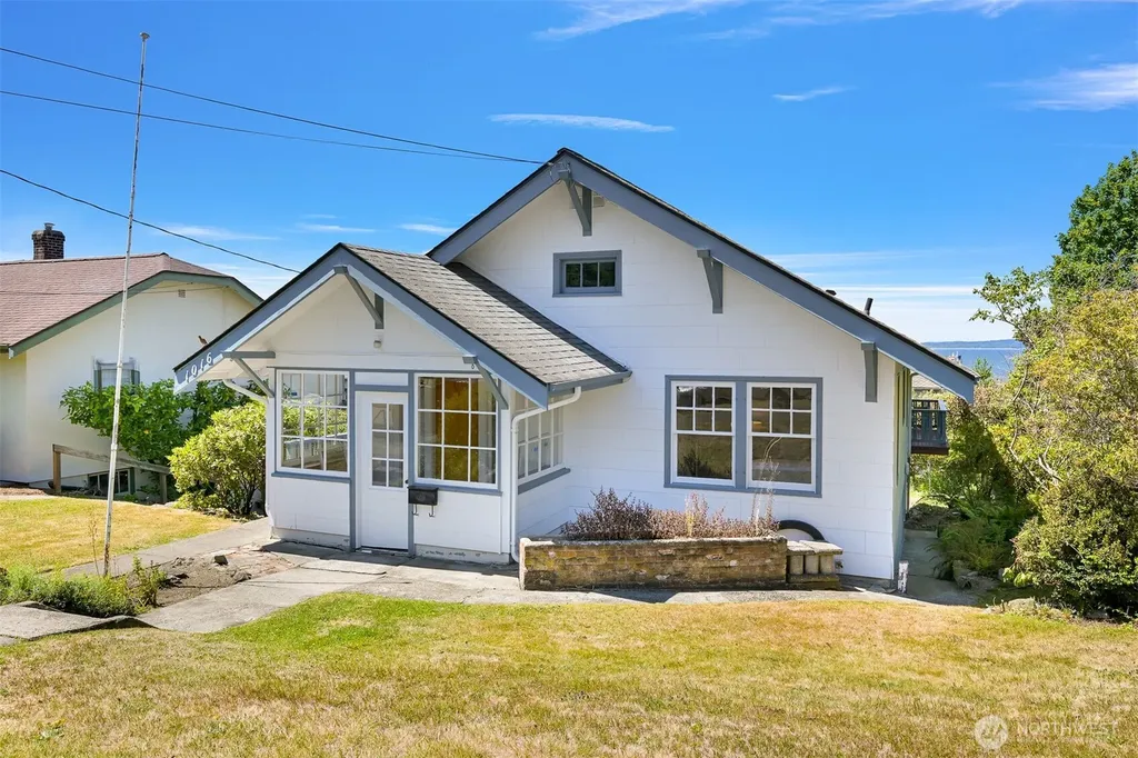 1016 12th Street Bellingham WA 98225