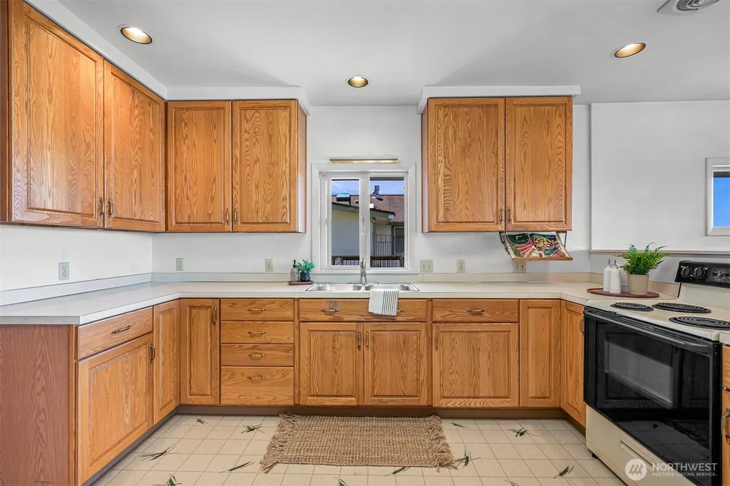 1016 12th Street Bellingham WA 98225