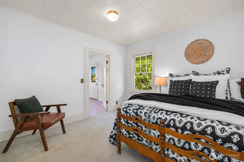 1016 12th Street Bellingham WA 98225