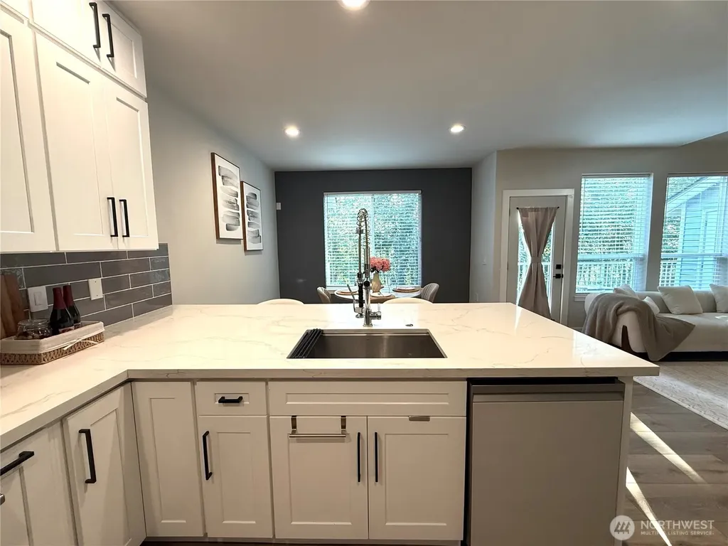 5007 Lake Place S Renton WA 98055