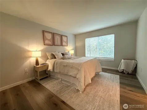 5007 Lake Place S Renton WA 98055