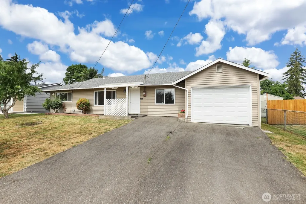 15759 119th Place SE Renton WA 98058