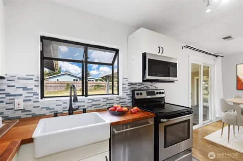 15759 119th Place SE Renton WA 98058