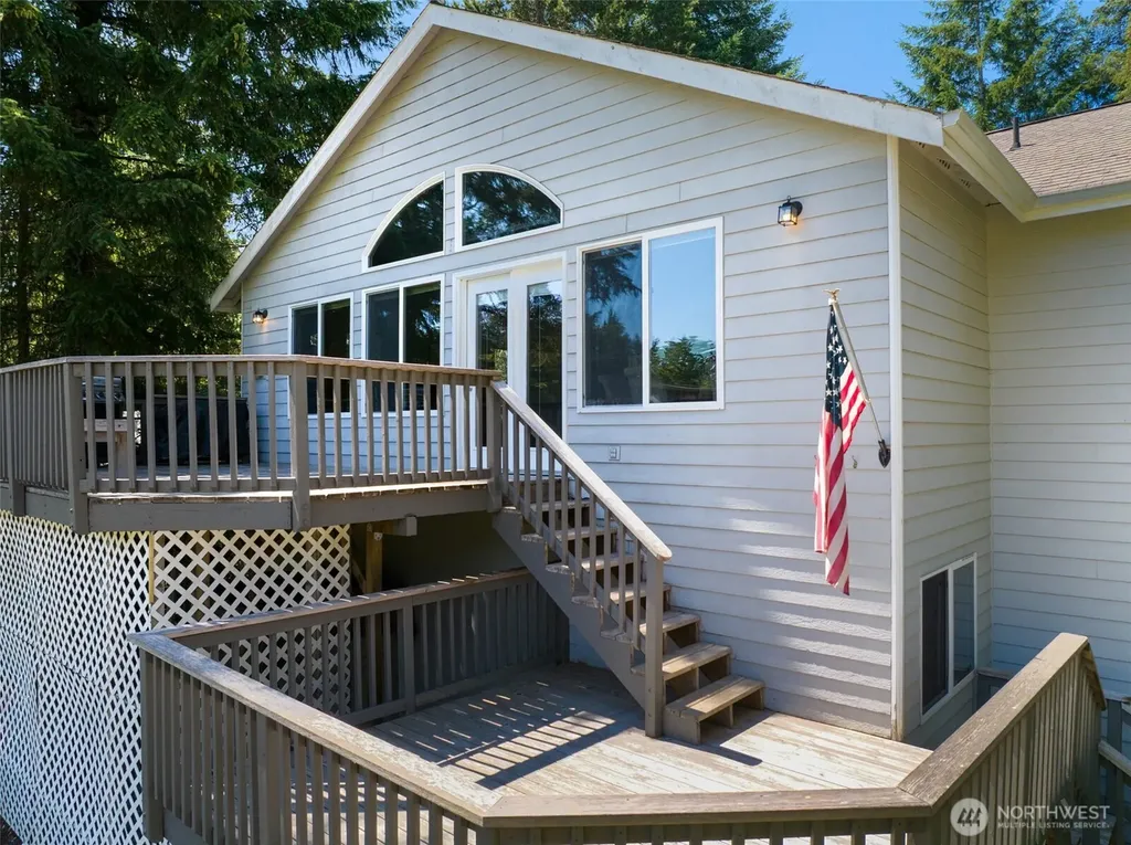 191 E Vine Maple Lane Union WA 98592