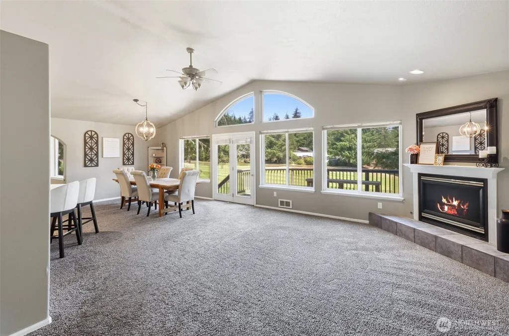 191 E Vine Maple Lane Union WA 98592