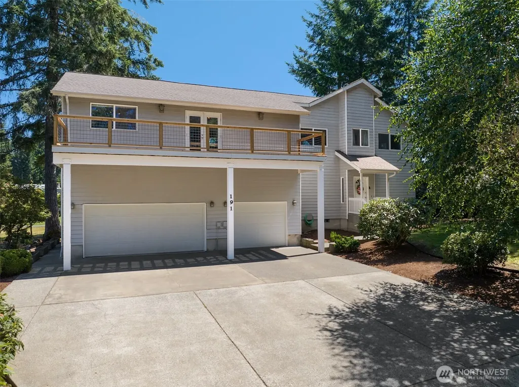 191 E Vine Maple Lane Union WA 98592