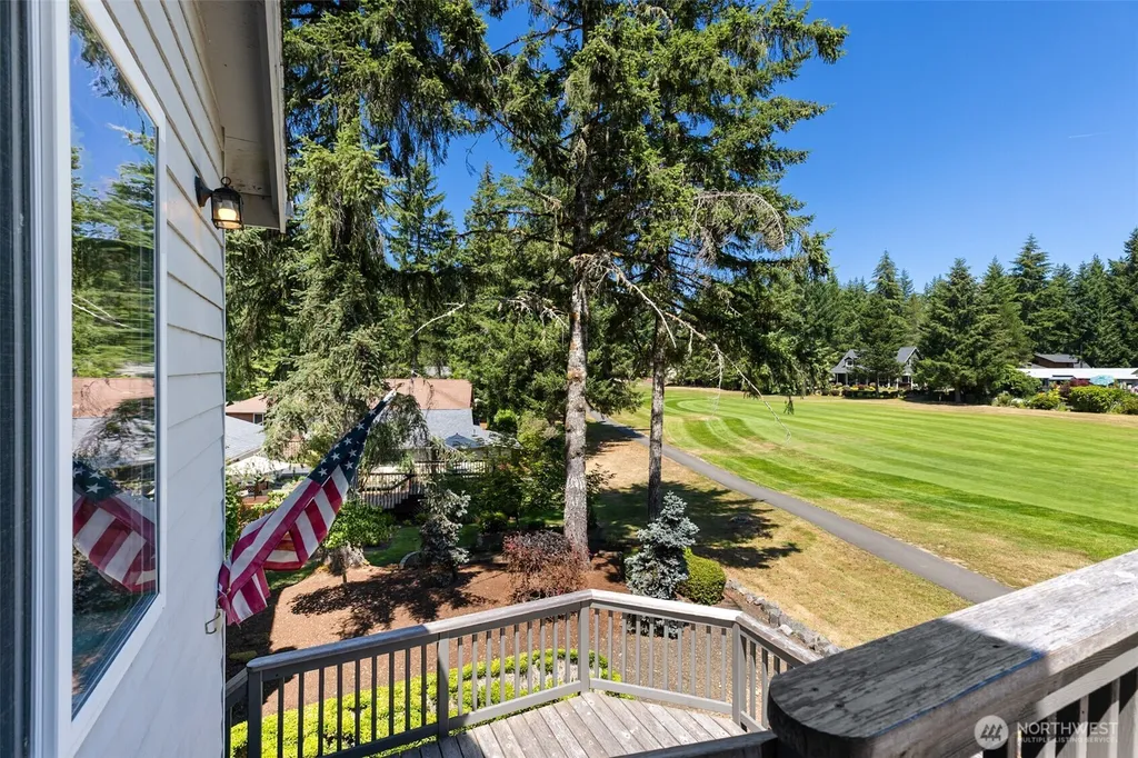 191 E Vine Maple Lane Union WA 98592
