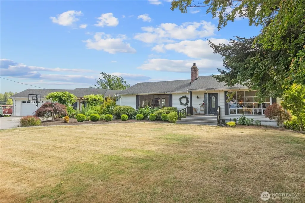 21520 50th Avenue NW Stanwood WA 98292