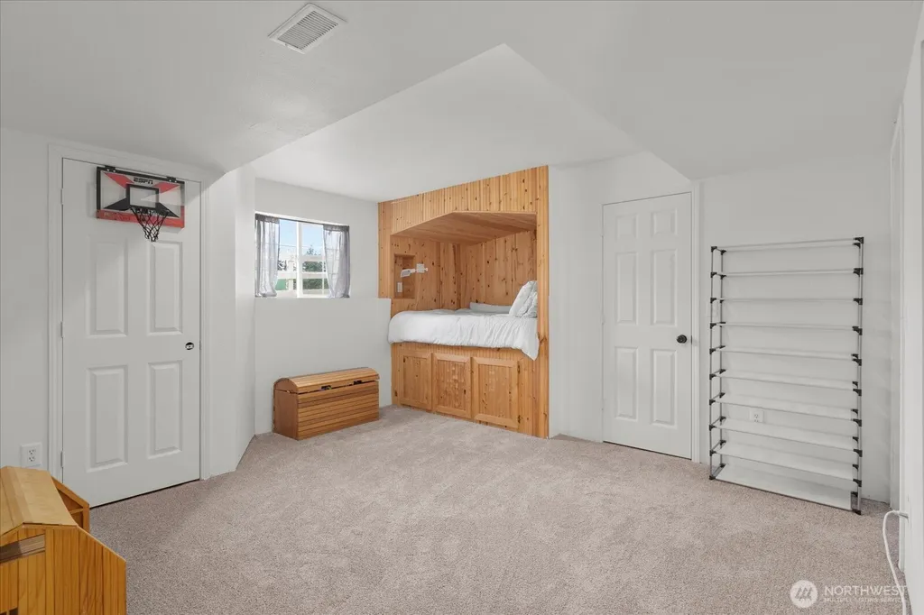 21520 50th Avenue NW Stanwood WA 98292