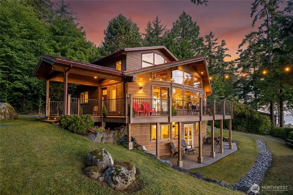 2339 N Nugent Road Lummi Island WA 98262