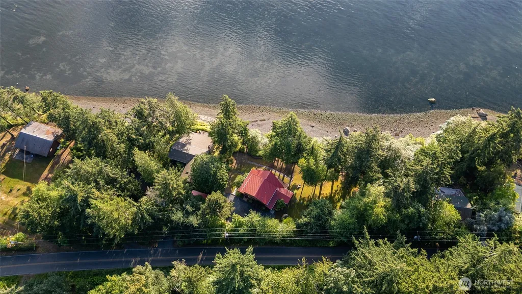 2339 N Nugent Road Lummi Island WA 98262