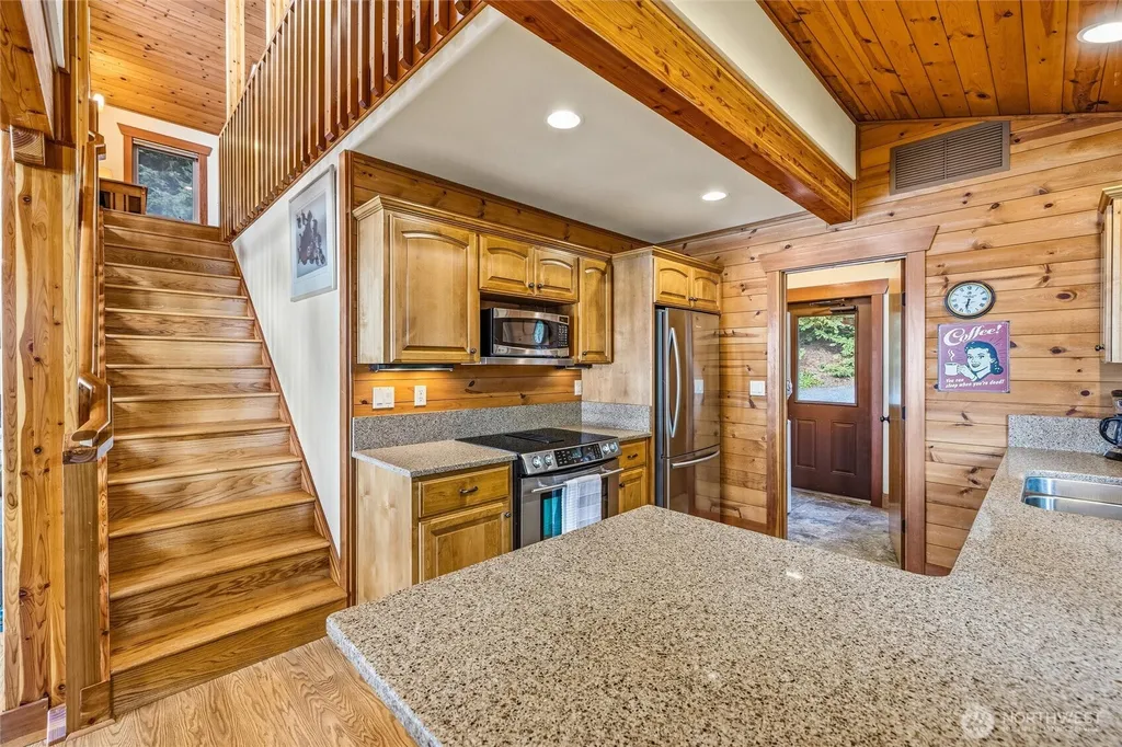 2339 N Nugent Road Lummi Island WA 98262