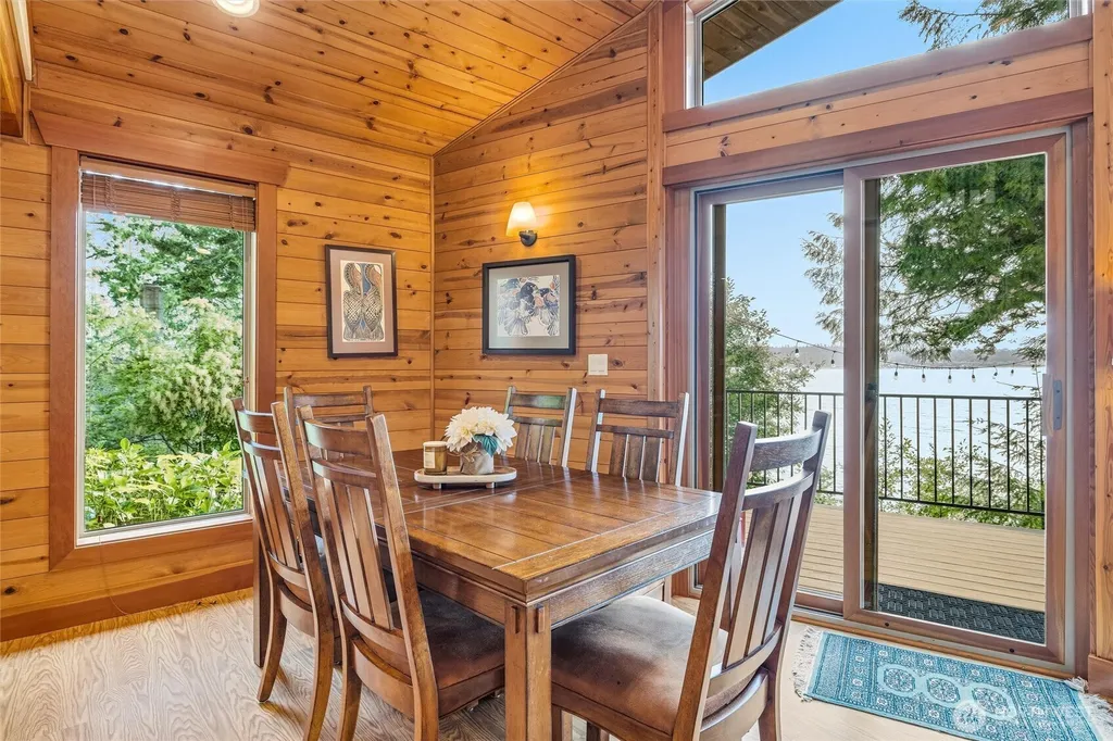 2339 N Nugent Road Lummi Island WA 98262