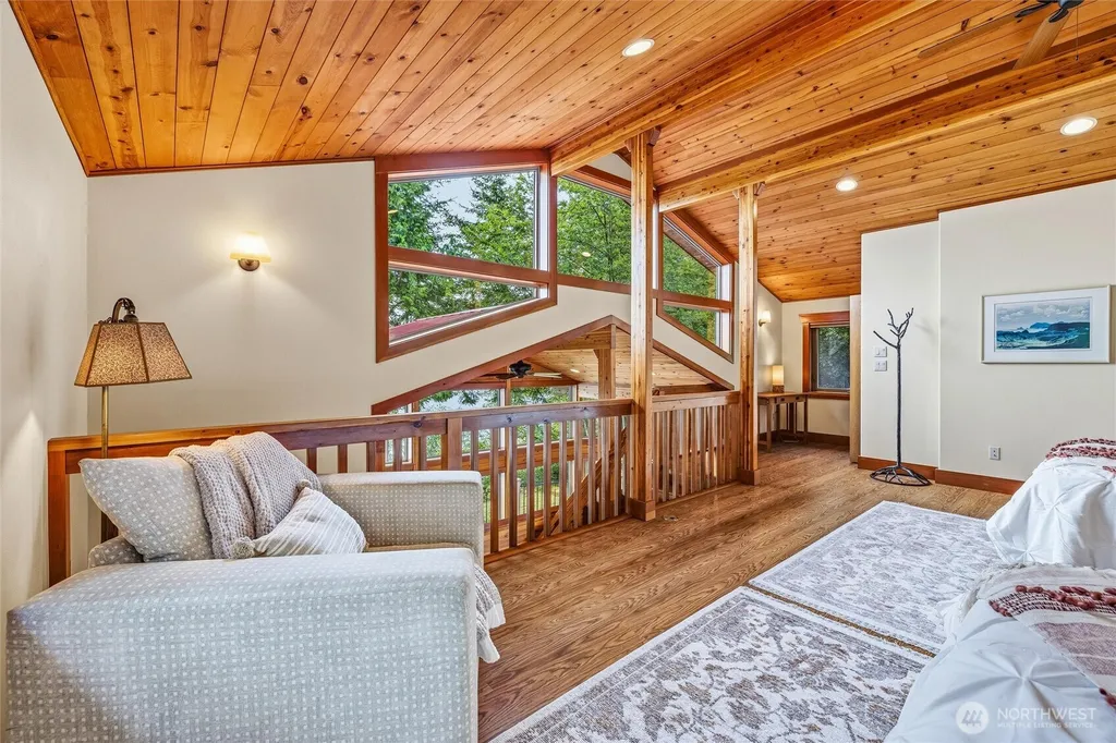 2339 N Nugent Road Lummi Island WA 98262