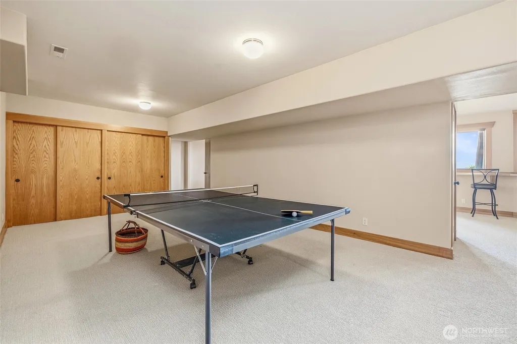 2339 N Nugent Road Lummi Island WA 98262