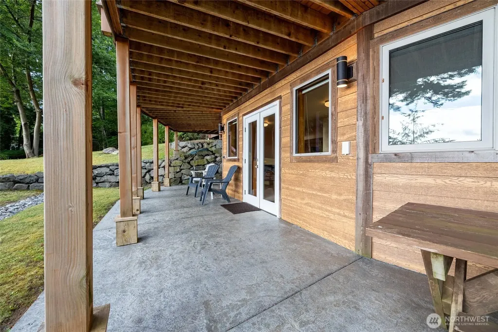 2339 N Nugent Road Lummi Island WA 98262