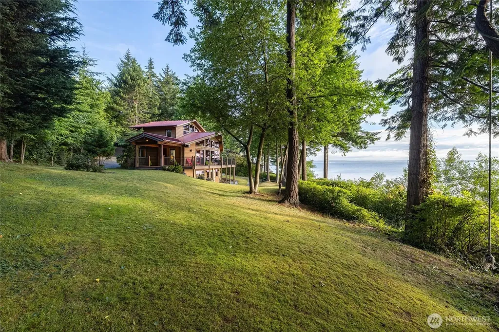 2339 N Nugent Road Lummi Island WA 98262