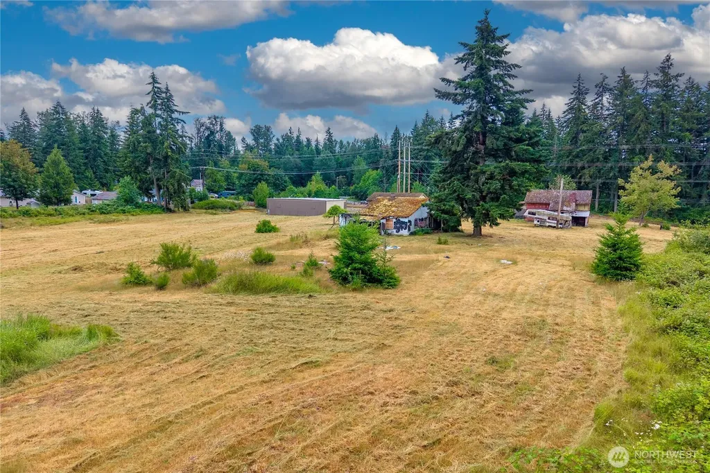 18707 Rhodes Lake Road E Bonney Lake WA 98391