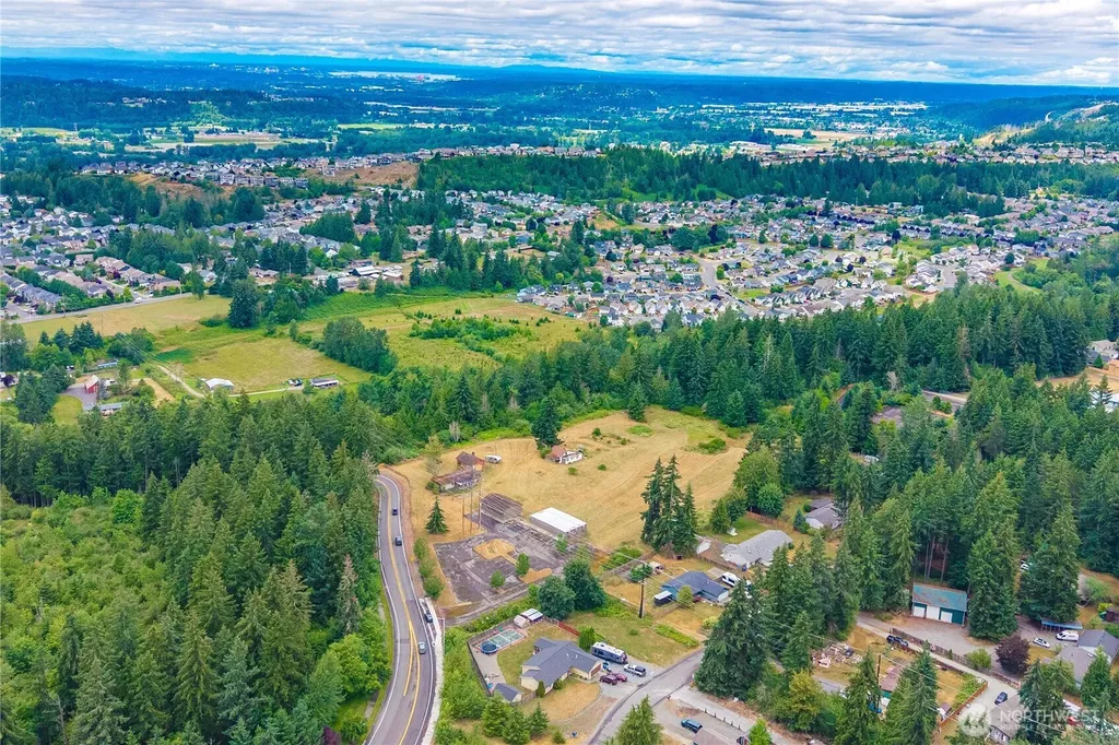 18707 Rhodes Lake Road E Bonney Lake WA 98391