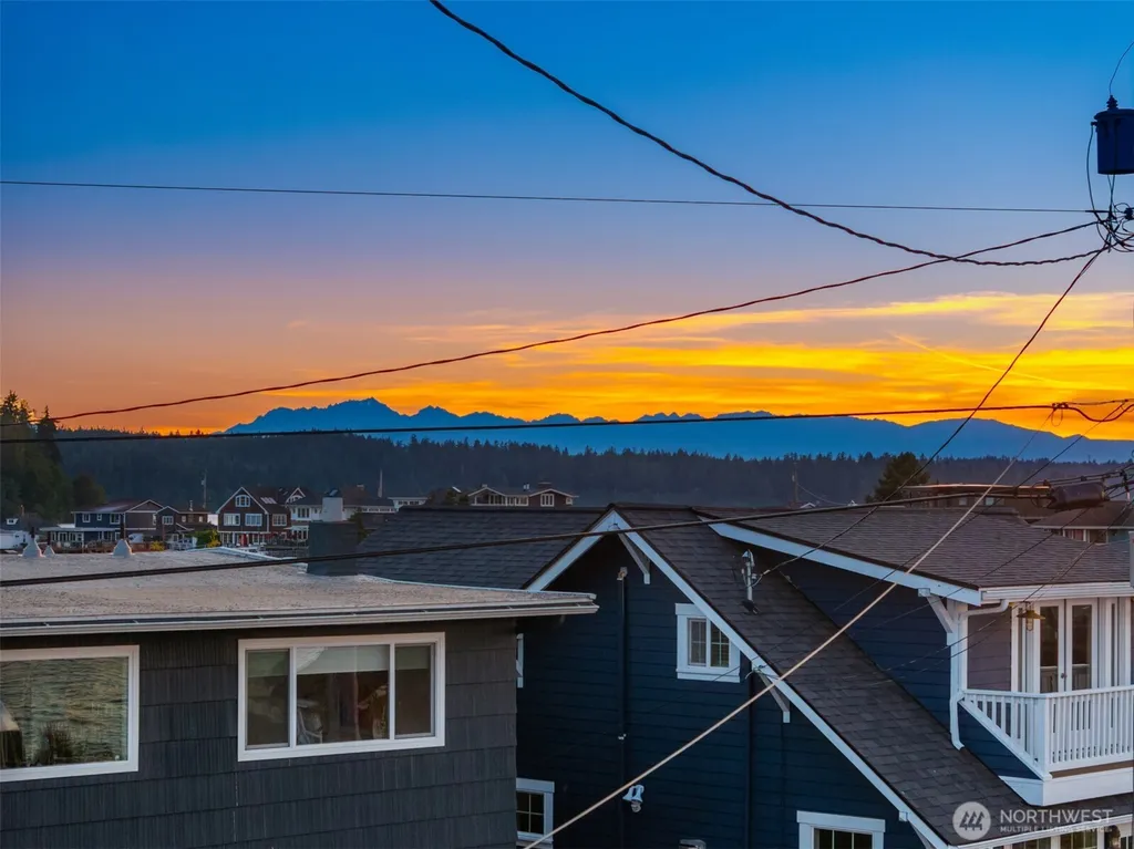 15670 NE Point Monroe Drive Bainbridge Island WA 98110