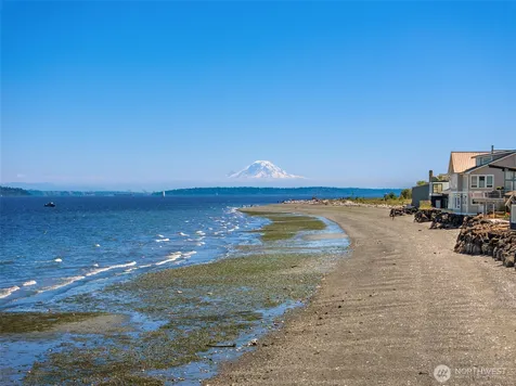 15670 NE Point Monroe Drive Bainbridge Island WA 98110