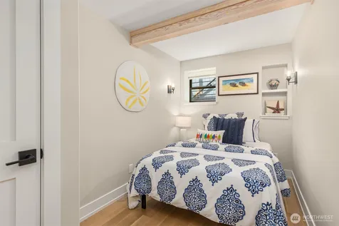 15670 NE Point Monroe Drive Bainbridge Island WA 98110