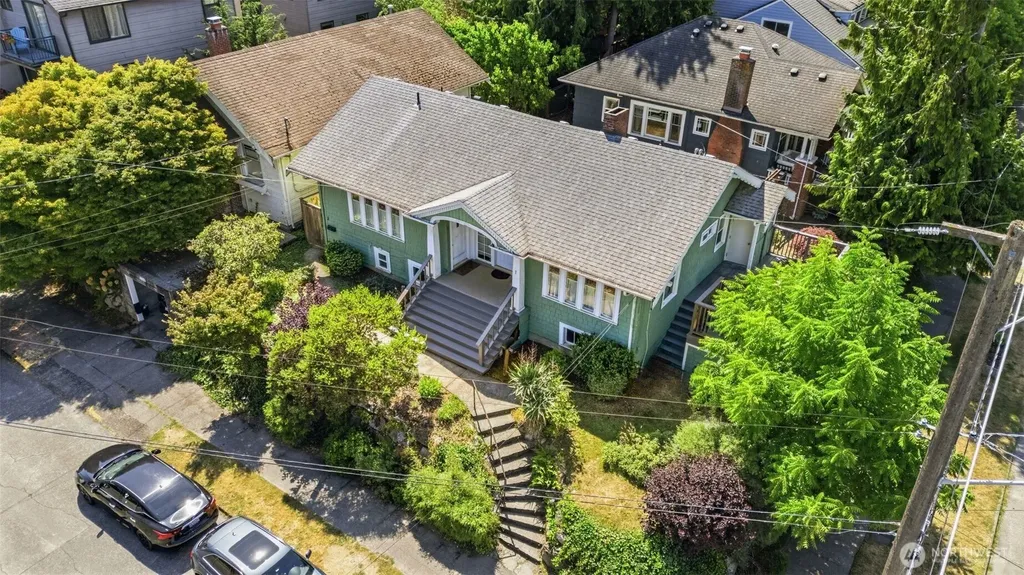 303 N 64th Street Seattle WA 98103