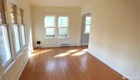 303 N 64th Street Seattle WA 98103