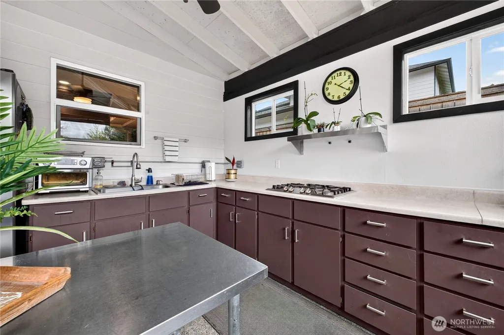 34435 32nd Court SW Federal Way WA 98023