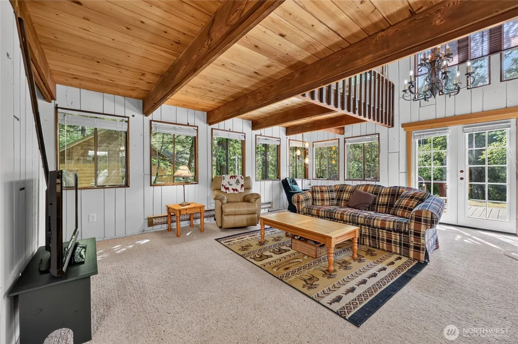 101 Cascade Drive Packwood WA 98361