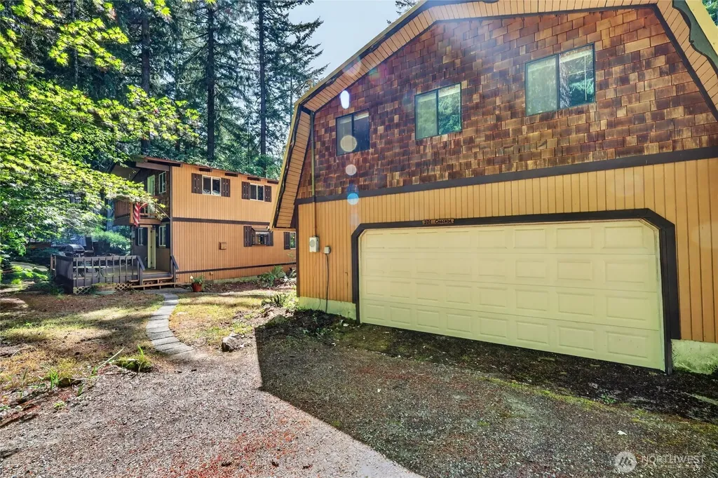 101 Cascade Drive Packwood WA 98361