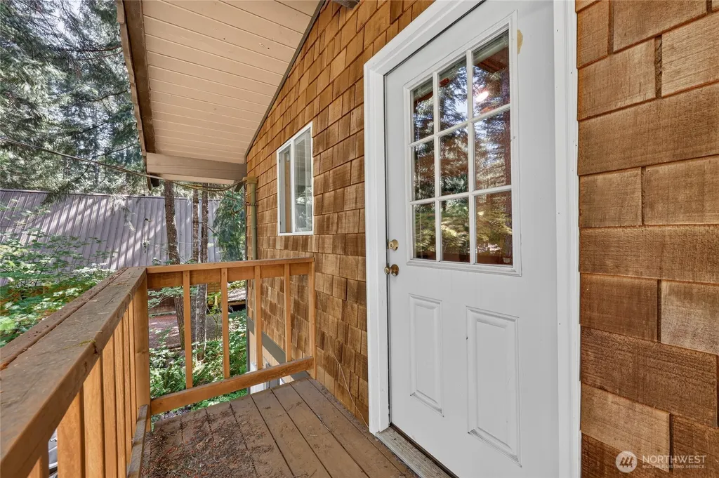 101 Cascade Drive Packwood WA 98361