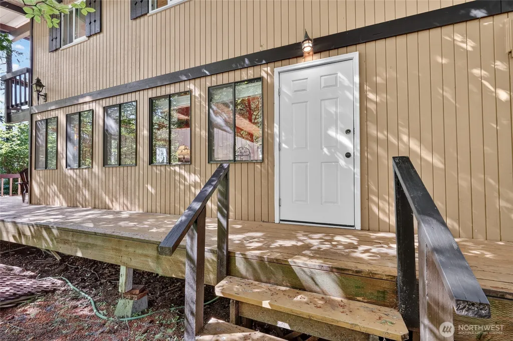 101 Cascade Drive Packwood WA 98361