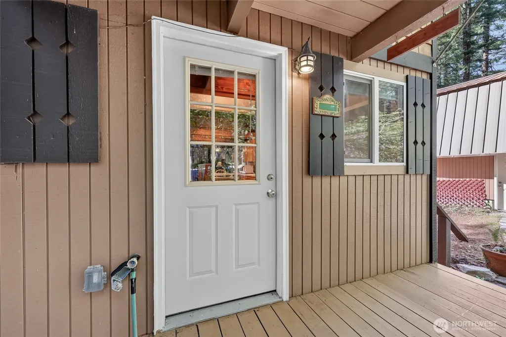 101 Cascade Drive Packwood WA 98361