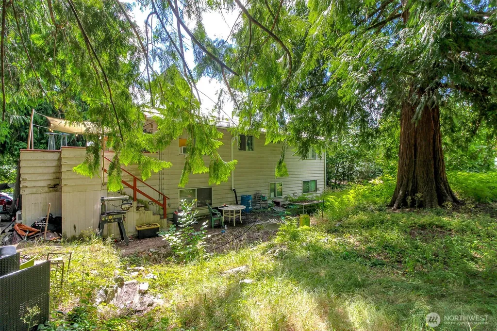 19226 7th Avenue W Lynnwood WA 98036