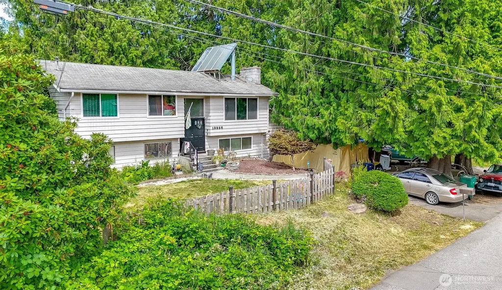 19226 7th Avenue W Lynnwood WA 98036