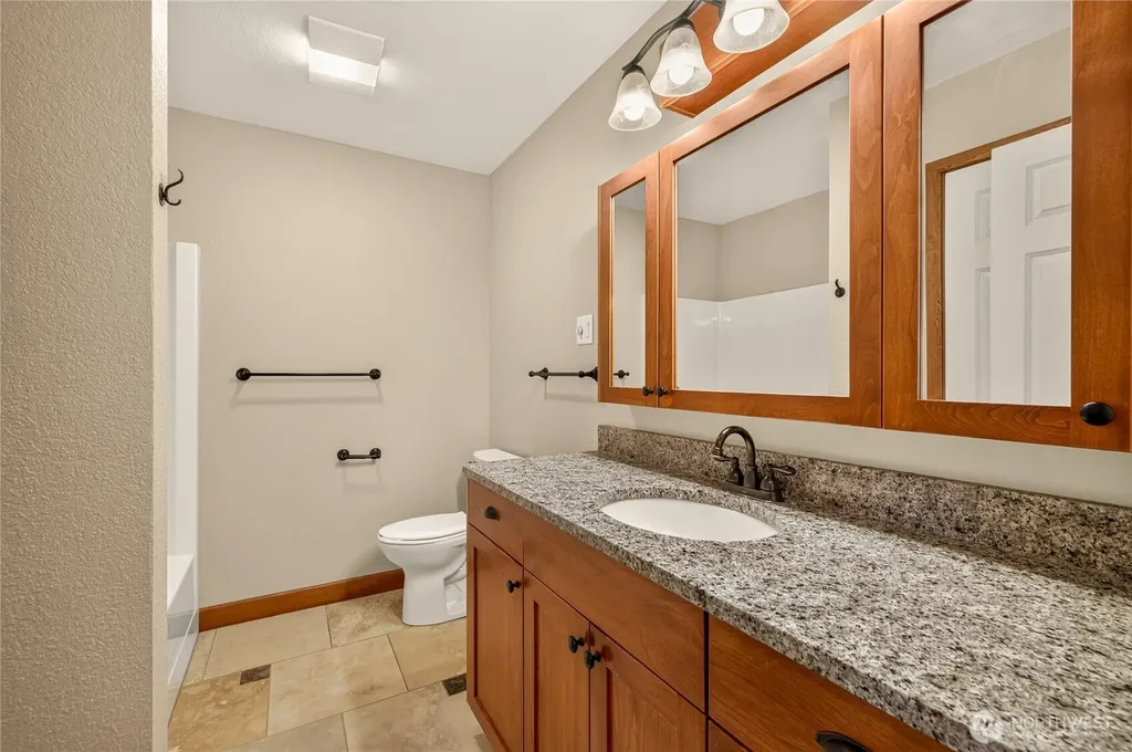 520 11th Street NE East Wenatchee WA 98802