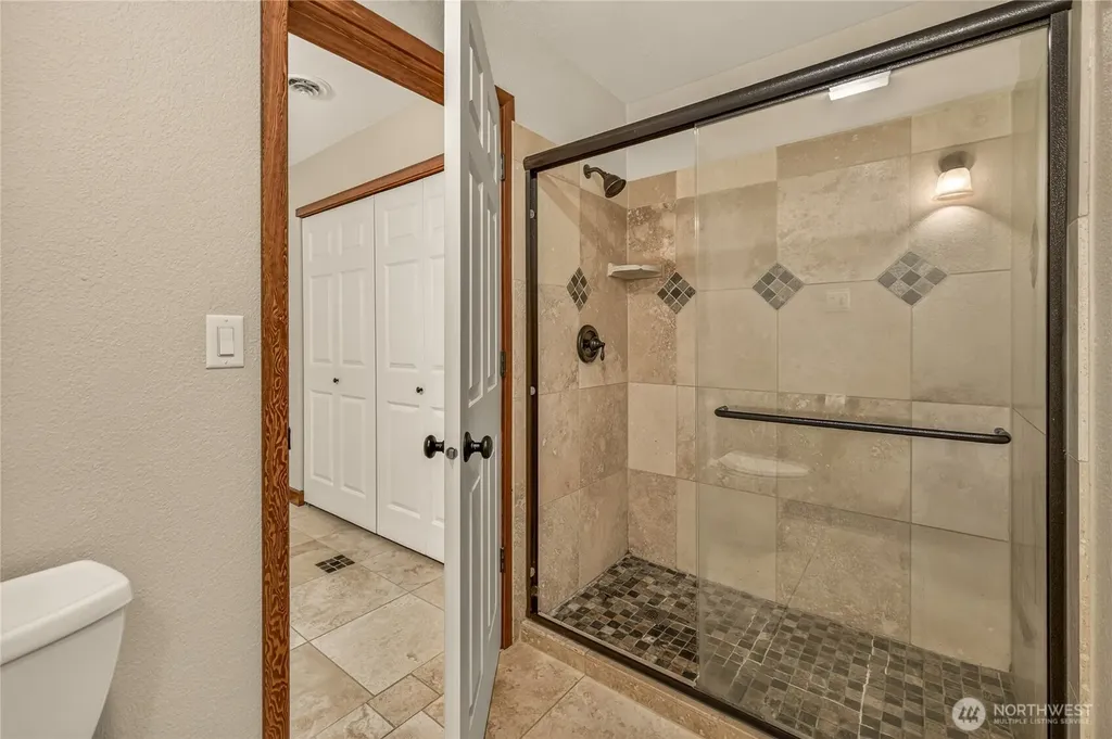 520 11th Street NE East Wenatchee WA 98802