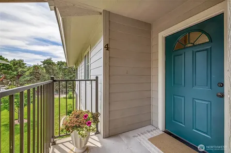 520 11th Street NE East Wenatchee WA 98802