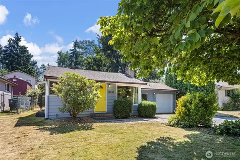 18042 10th Avenue NE Shoreline WA 98155