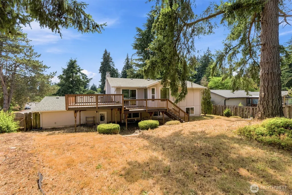 7910 Husky Way SE Lacey WA 98503