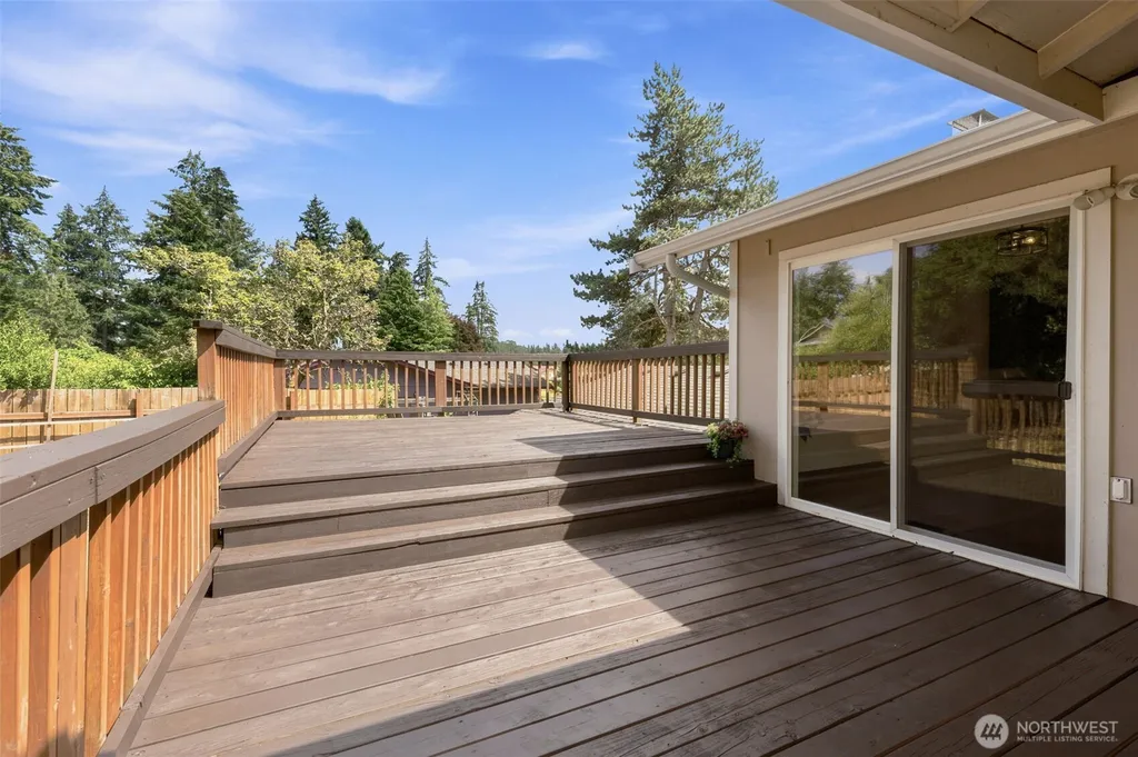 7910 Husky Way SE Lacey WA 98503