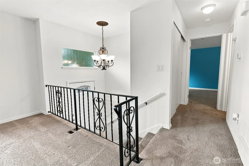 7910 Husky Way SE Lacey WA 98503