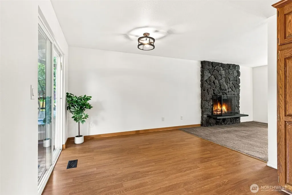 7910 Husky Way SE Lacey WA 98503