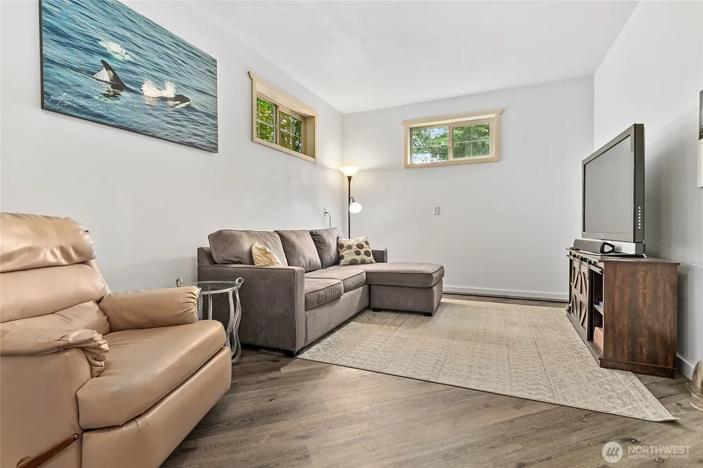 1204 Hughes Avenue Blaine WA 98230