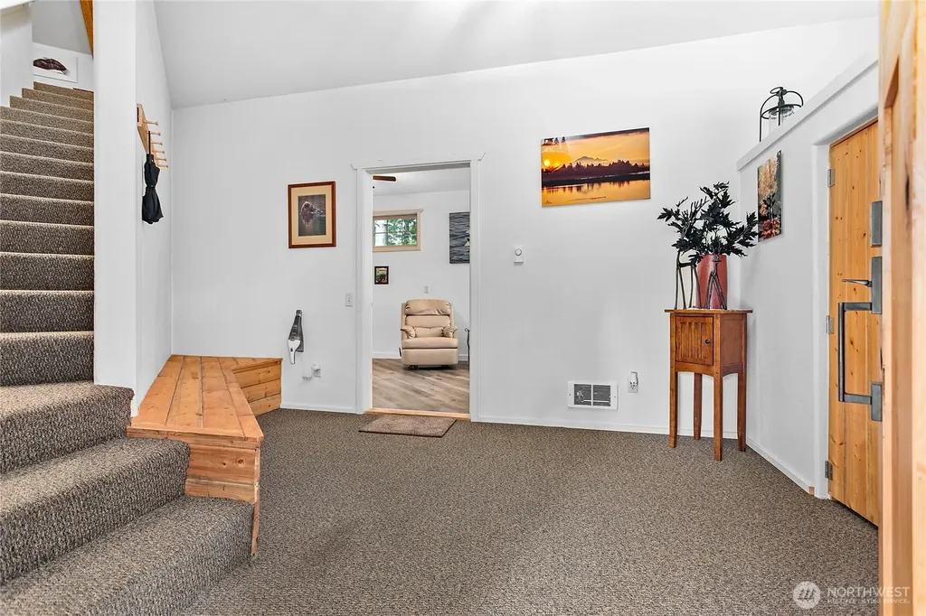 1204 Hughes Avenue Blaine WA 98230