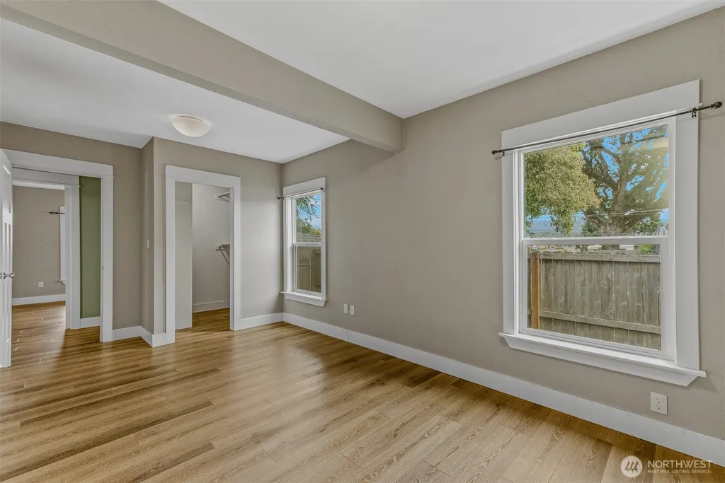 1044 Park Street Woodland WA 98674