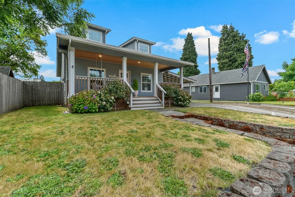 1044 Park Street Woodland WA 98674