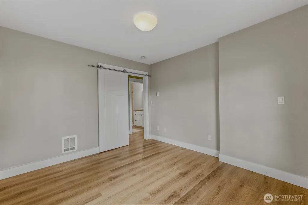 1044 Park Street Woodland WA 98674